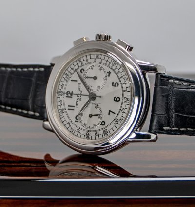 Patek Philippe Chronograph Oversize Chronograph 5070g-001