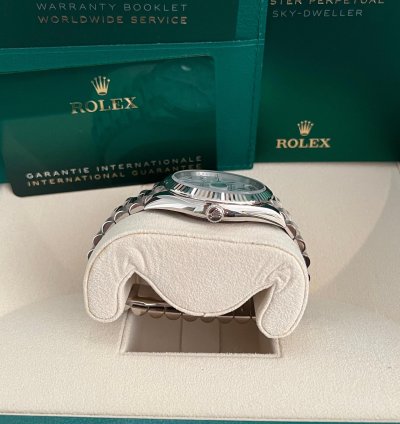 Rolex Day-date 40 2023 Rolex Day-date Meteorite President 18k White Gold 40mm 228239
