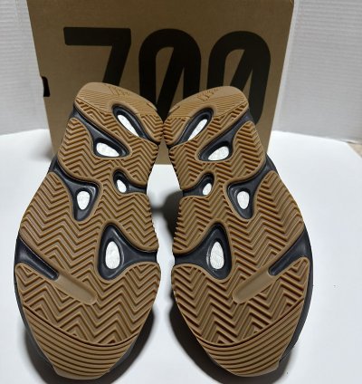 Adidas Yeezy Boost 700 Utility Black Size 10 Men New