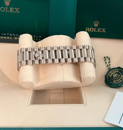 Rolex Day-date 40 2023 Rolex Day-date Meteorite President 18k White Gold 40mm 228239