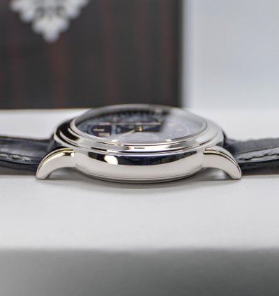 Patek Philippe Chronograph Oversize Chronograph 5070p-001