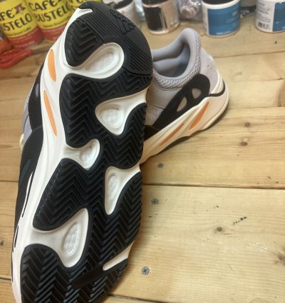 Adidas Yeezy Boost 700 V3 Wave Runner