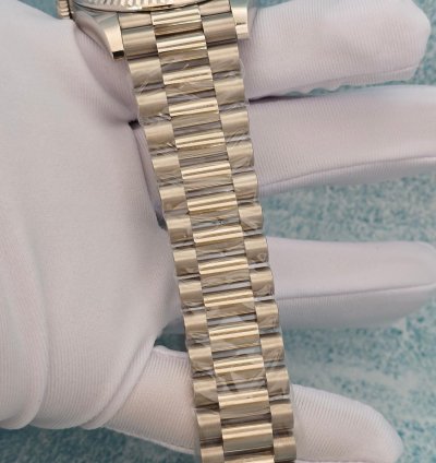 Rolex Day-date 40 2024 Brand New Full Set With White Tag important