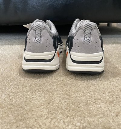 Adidas Yeezy Boost 700 Wave Runner brand New No Box- Us10