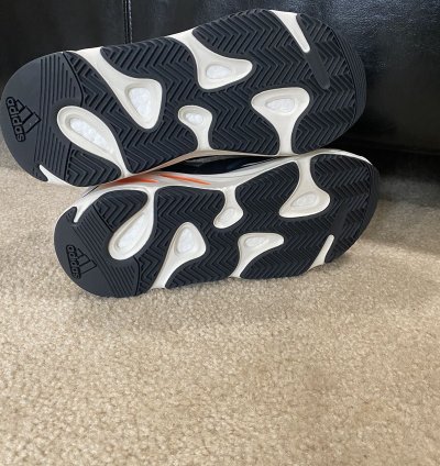 Adidas Yeezy Boost 700 Wave Runner brand New No Box- Us10