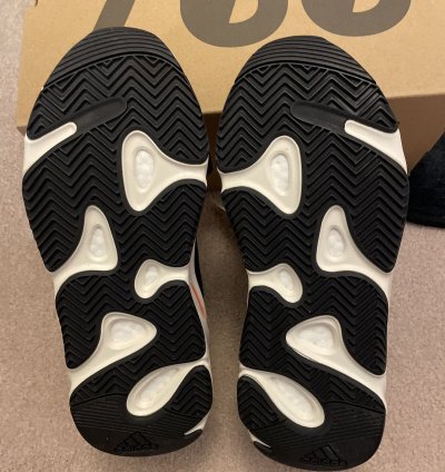 Adidas Yeezy Boost 700 Wave Runner Size 8