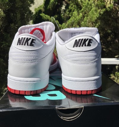Supreme Sb Dunk Low Red White Varsity Red-white-black
