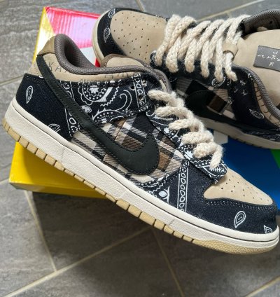 Nike Sb Dunk Low Travis Scott