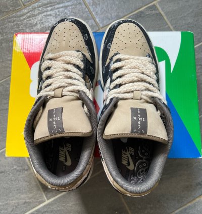 Nike Sb Dunk Low Travis Scott