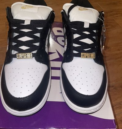 Supreme Sb Dunk Low Stars black
