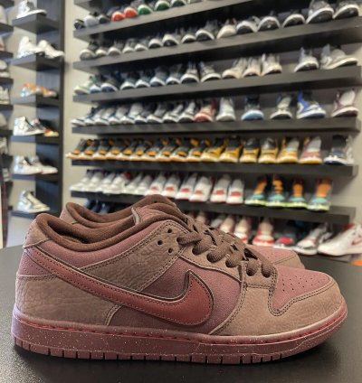 Size 10 5 - Nike Dunk Premium Sb Low City Of Love Collection