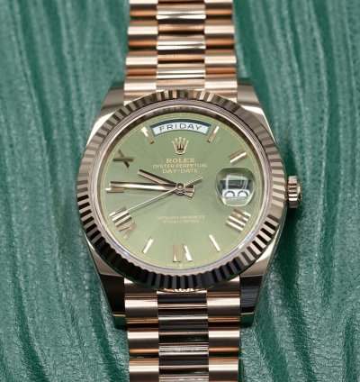 Rolex Day-date 40 2024 Rose Gold Day-date 40 Olive Green Dial Unworn Box And Papers 228235