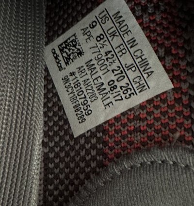 Adidas Yeezy V2 Beluga 2 0