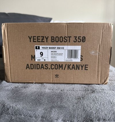 Adidas Yeezy V2 Beluga 2 0