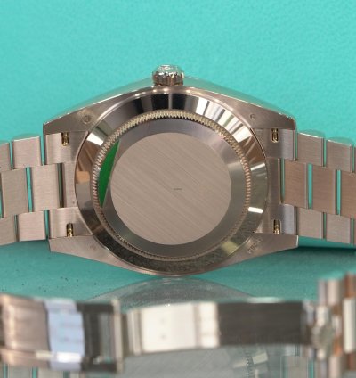 Rolex Day-date 40 2024 Unworn Olive Dial Day-date 40mm 228235