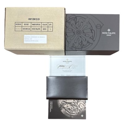 Patek Philippe Chronograph Ref 5172g-010