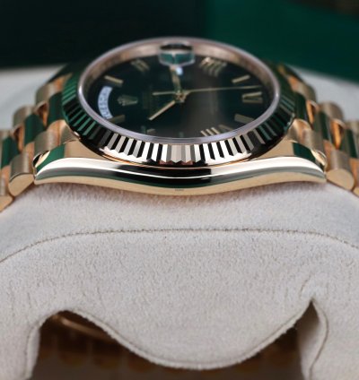 Rolex Day-date 40 2024 Unworn New Green Ombre Dial 40mmyellow Gold President 228238