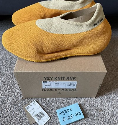Adidas Yzy Knit Rnr