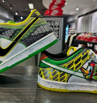 Nike Dunk Low What The Duck Away University Of Oregon Pe