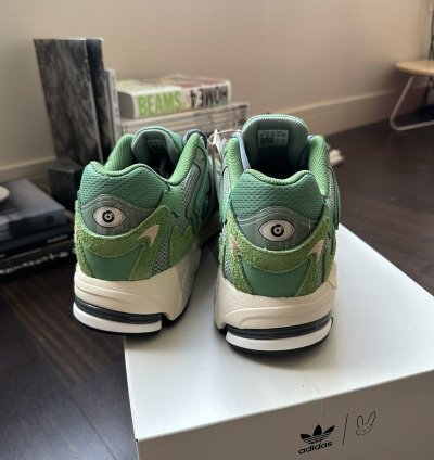 Bad Bunny Adidas Response Cl Bad Bunny Day