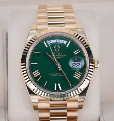 Rolex Day-date 40 2025 Complete Set Money Green Dial Yellow Gold Day Date Presidential 228238