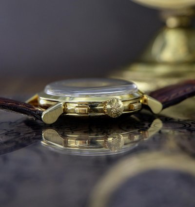 Patek Philippe Chronograph Vintage Chronograph 18kt Yellow Gold Spider Lugs Ref 1579 From Year 1953