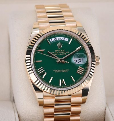Rolex Day-date 40 2025 Complete Set Money Green Dial Yellow Gold Day Date Presidential 228238