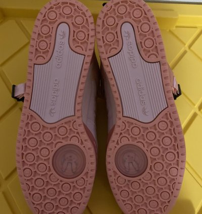 Bad Bunny Forum Buckle Low
