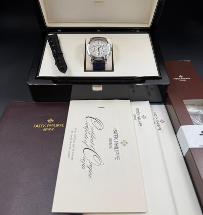 Patek Philippe Chronograph White Gold 42mm 5070g-001 2023 Service