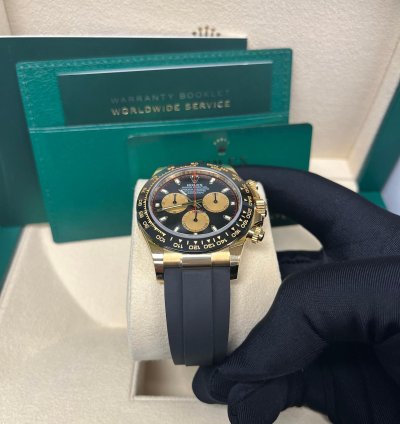 Rolex Daytona 40mm Yellow Gold Black Paul Newman Index Dial Oysterflex 116518ln