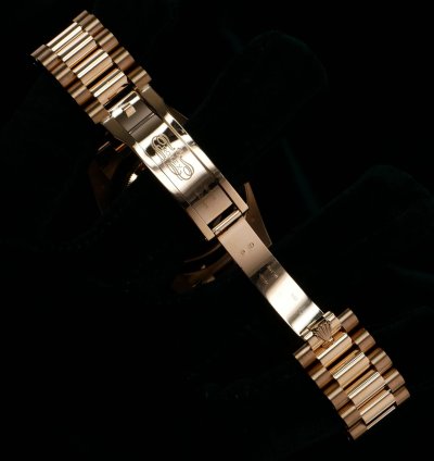 Rolex Day-date 40 2025 New Unworn Day-date Green Ombre Gradient Yellow Gold President 228238-0069