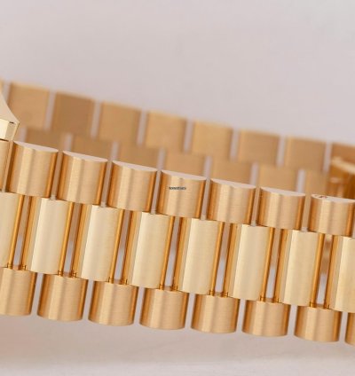 Rolex Day-date 40 2025 Rolex Day-date President 40mm Green Ombre 18k Gold 228238 Box