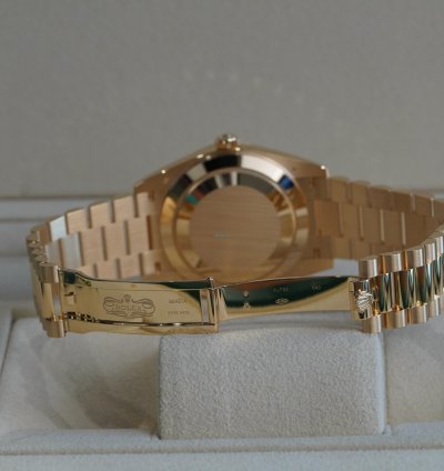 Rolex Day-date 40 2025 Unworn White Roman Numeral Daydate 40mm 228238