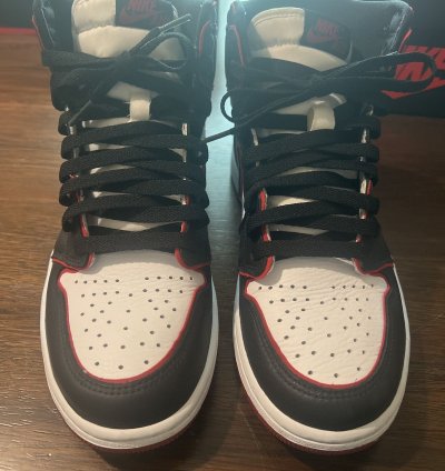 Air Jordan 1 Retro High Og Bloodline
