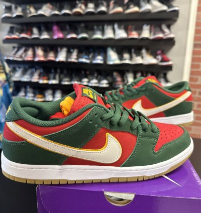 Size 11 - Nike Dunk Premium Sb Low Seattle Supersonics New