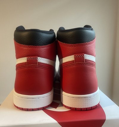 Air Jordan 1 Retro High Og Heritage