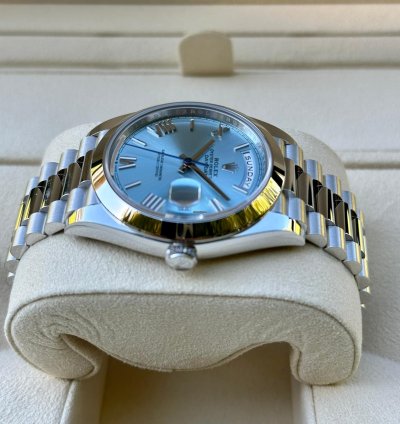 Rolex Day-date 40 228206 Ice Blue Roman