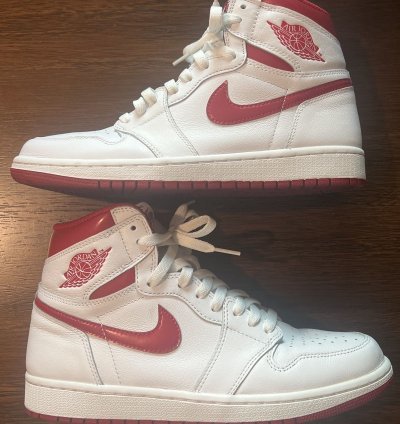 Air Jordan 1 Retro High Og Metallic Red