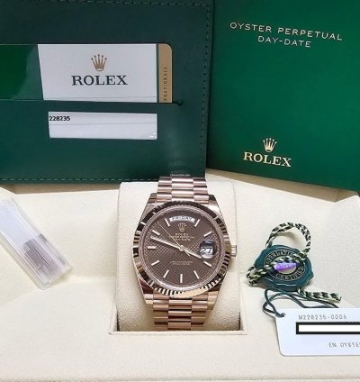 Rolex Day-date 40 228235