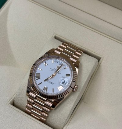 Rolex Day-date 40 228235