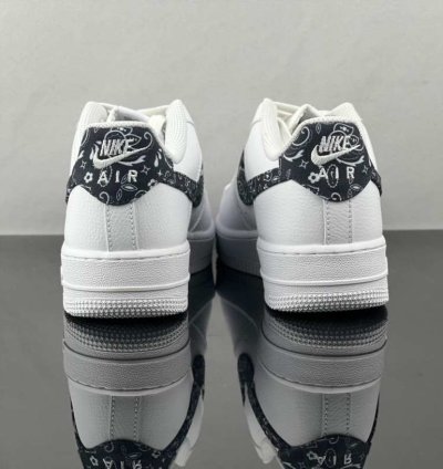 Nike Air Force 1 Low White Black Paisley