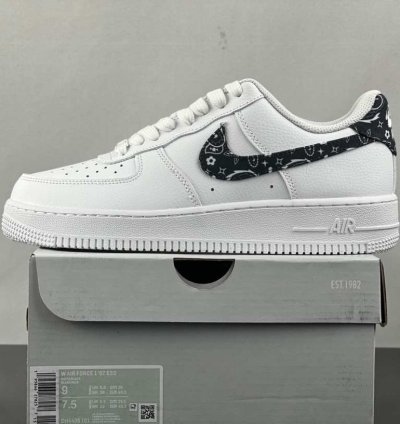 Nike Air Force 1 Low White Black Paisley