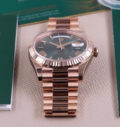 Rolex Day-date 40 228235 - Olive Green Dial - New 2023