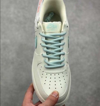 Nike Air Force 1 Low jade Ice