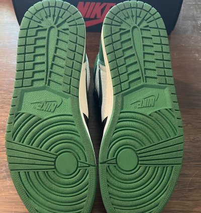 Air Jordan 1 Retro High Og Pine Green