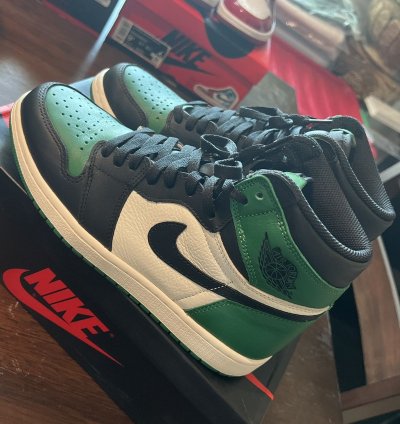Air Jordan 1 Retro High Og Pine Green