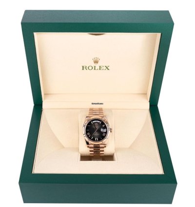 Rolex Day-date 40 228235 18k Rose Gold Black Ombre Roman Dial 40 Mm