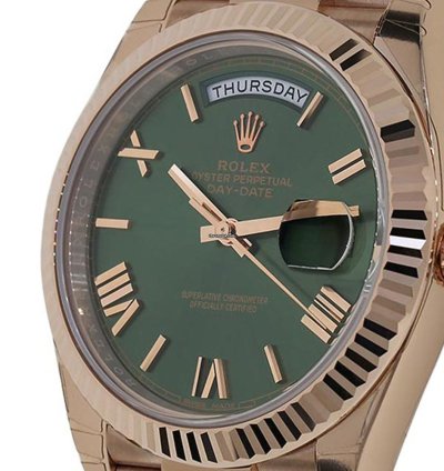 Rolex Day-date 40 228235 18k Rose Gold Olive Green Roman Dial 40 Mm