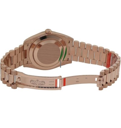 Rolex Day-date 40 228235 18k Rose Gold Olive Green Roman Dial 40 Mm