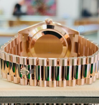 Rolex Day-date 40 228235 18k Rose Gold President Slate Ombre Roman Dial Box And Papers Unworn